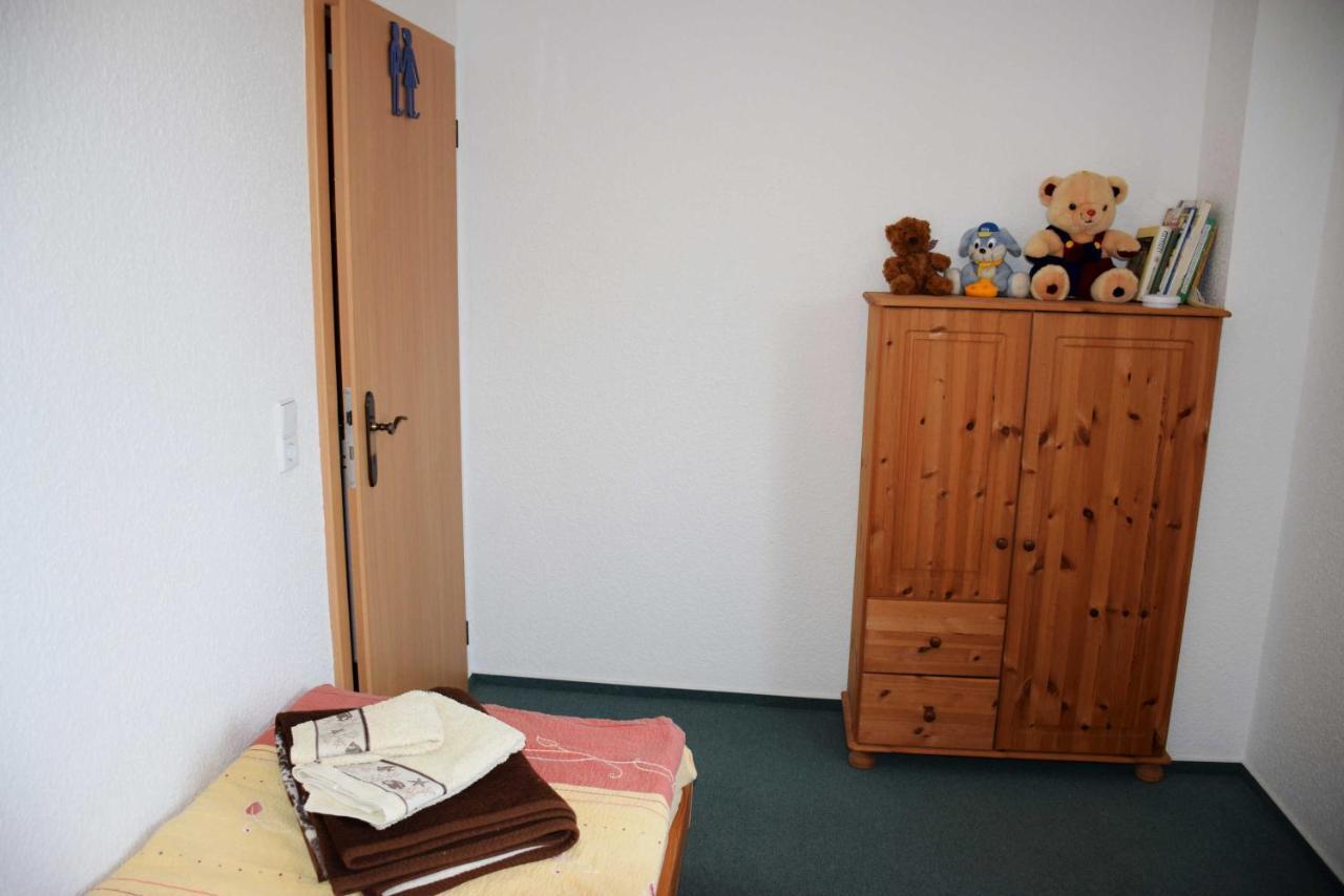 Ferienappartement Petra Kliesow Gager Chambre photo